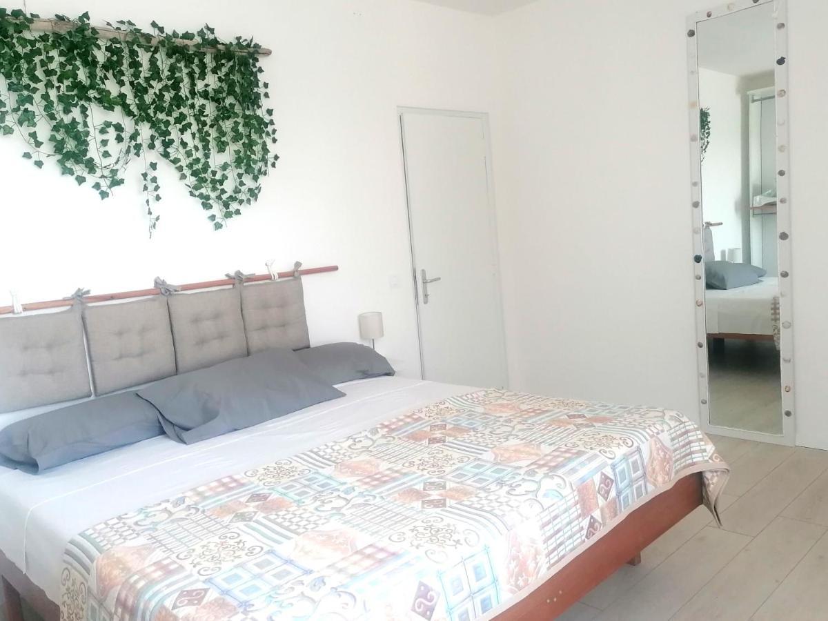 הוילה Aquiléia Casa Magnolia מראה חיצוני תמונה
